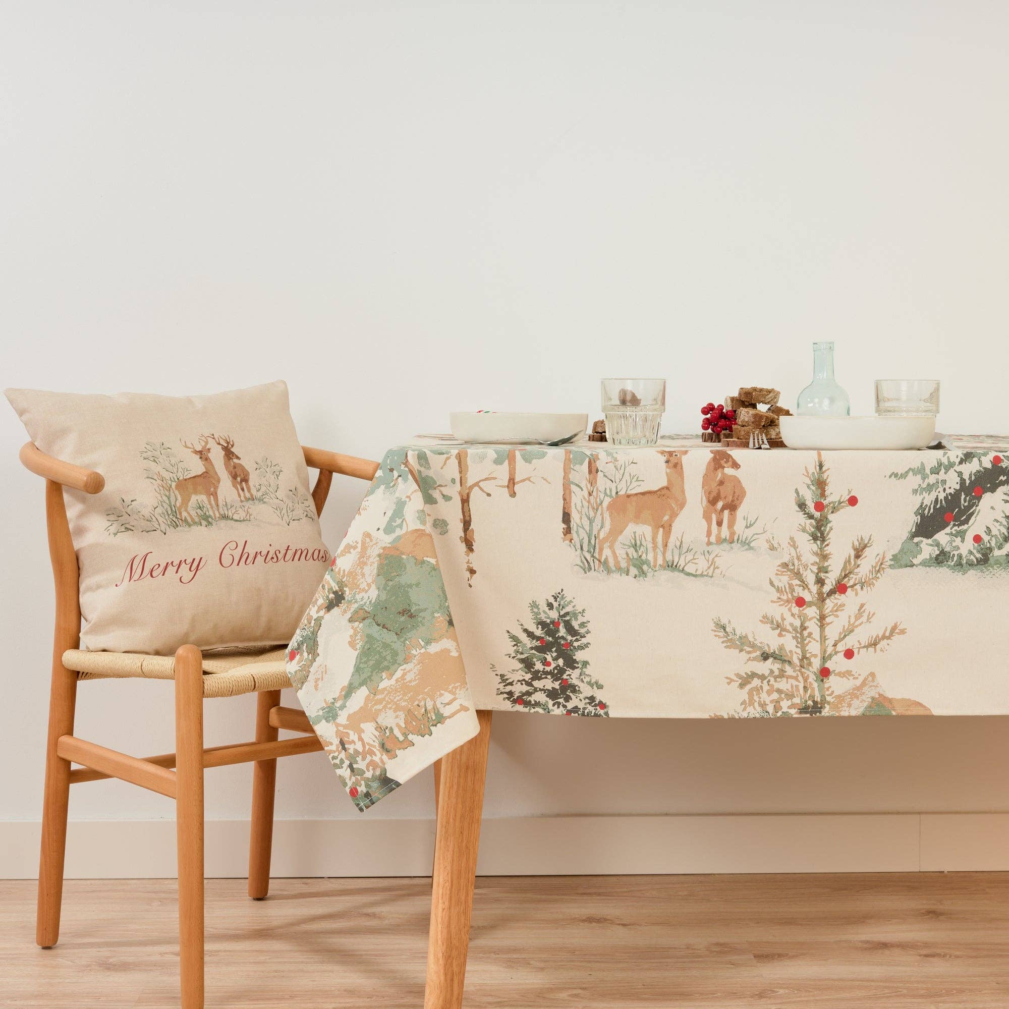 SG HOGAR - Wholesale Tablecloth - Christmas Deer Tact Fabric Tablecloth2