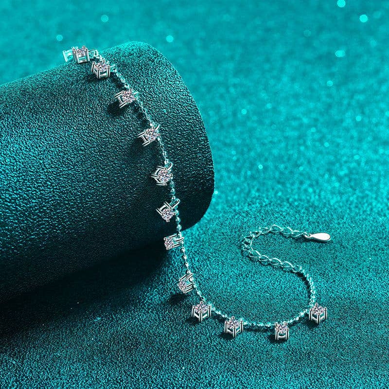 Perimade & Co. LLC - Vendita all'ingrosso Braccialetto con ciondolo/pendente - Bracciale pendente galleggiante in moissanite in argento Sterling 9253