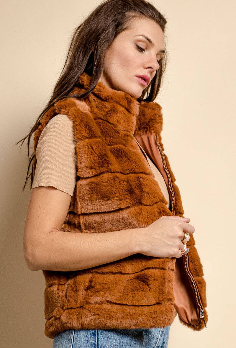 LIL' MOON - Wholesale Outerwear Vest - Women's - Vest #25511738