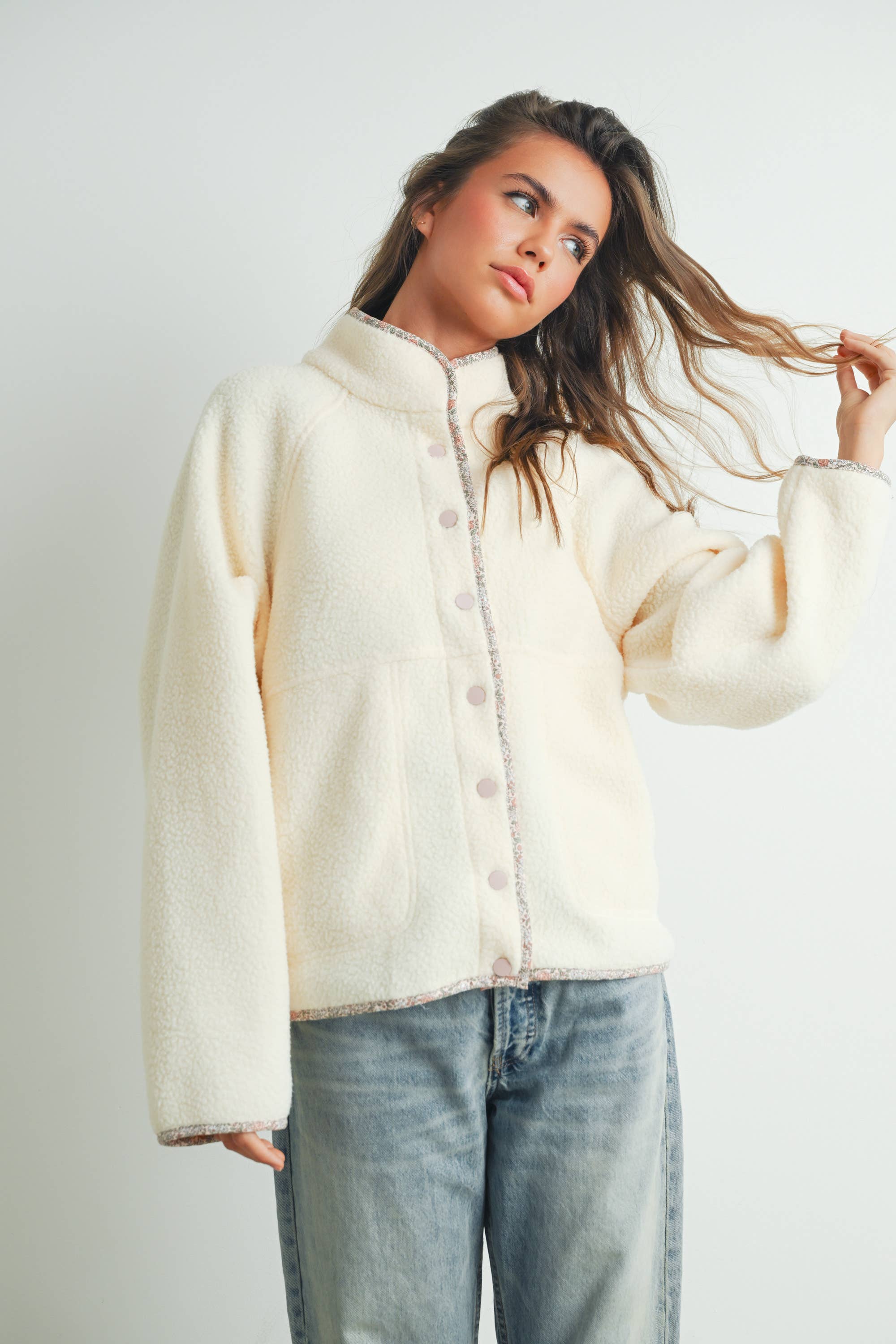 BUTTERMELON - Wholesale Shirt Jacket/Shacket - Women’s - Fall Cozy Snap Mock Neck Sherpa Fleece Jacket - BMJ75479