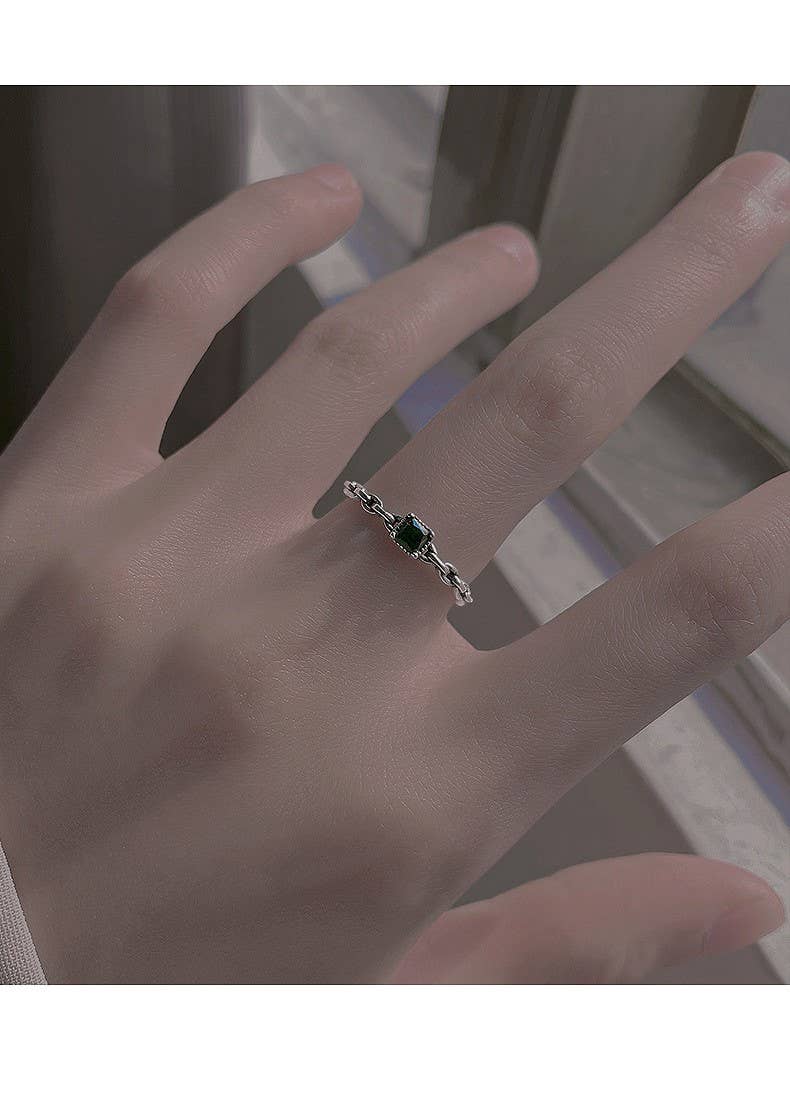 Gemscape UK – wholesale Single stone/solitaire ring – Simple Silver Ring with stone centre - Chic Jewelry5