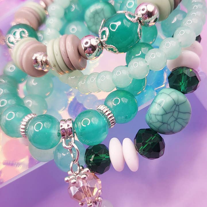 Arya Jewellery Wholesale – wholesale Jewellery set – Crystal Charm Ceramic Beaded Bracelet Set2