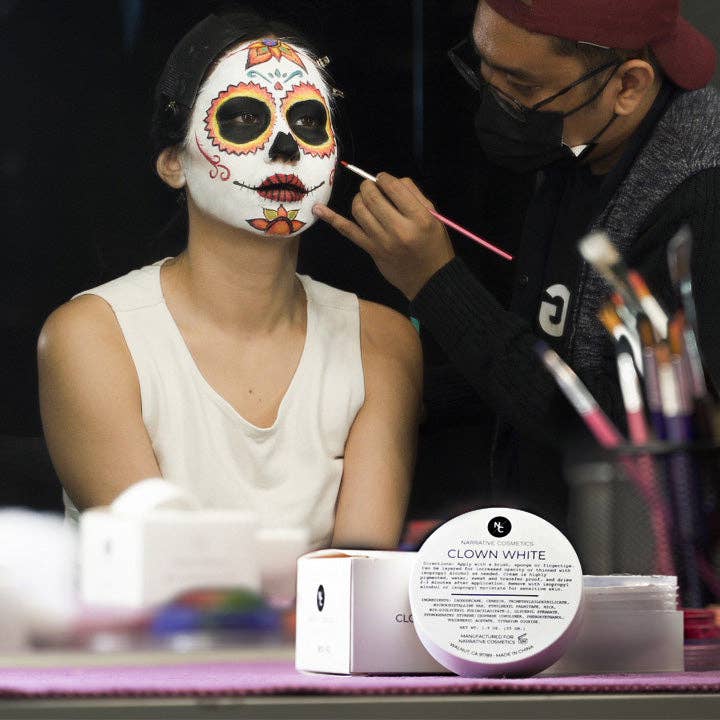 Narrative Cosmetics – Maquilhagem de brincar/pintura facial - Crianças por atacado – Maquiagem em Creme Branca para Palhaço de Secagem Rápida3