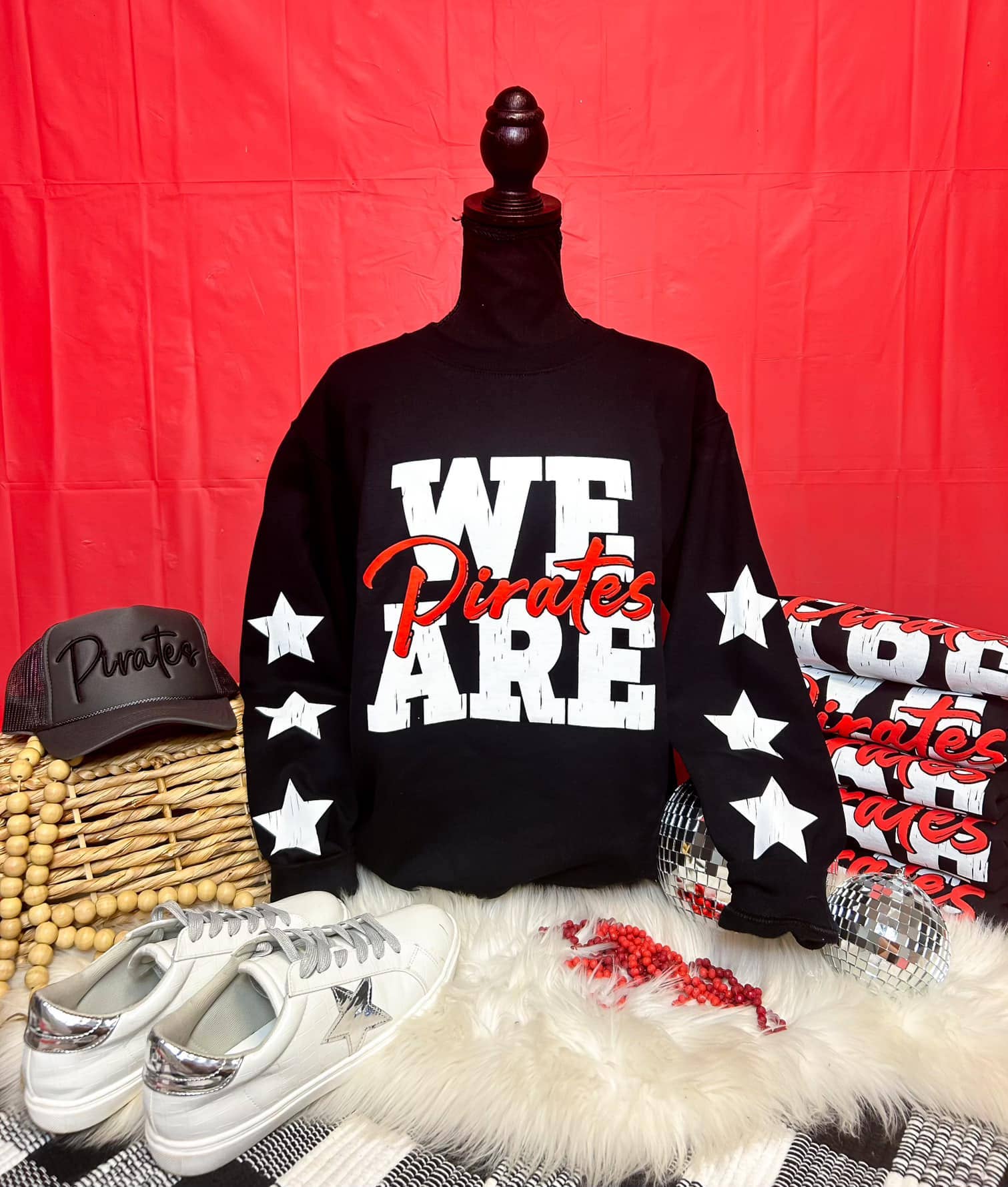 Truelove Apparel – Großhandel Sweatshirt mit Grafikdruck – Damen – We Are „Mascot“ Sweatshirt in Pufffarbe2