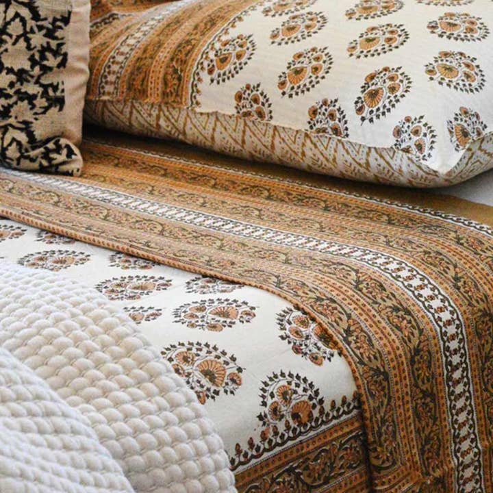 Thread To Form – wholesale Sheet set – FloraNest Bed Sheet Set6