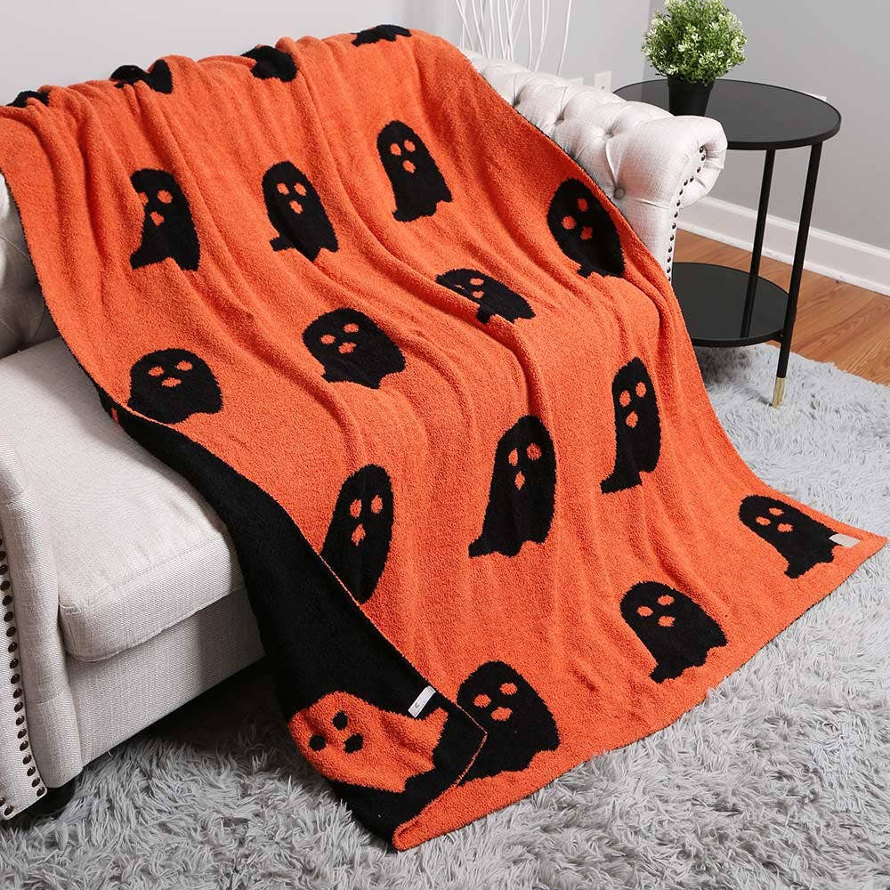 Sensibling Corp. - Wholesale Throw Blanket - Reversible Ghost Patterned Throw Blanket
3