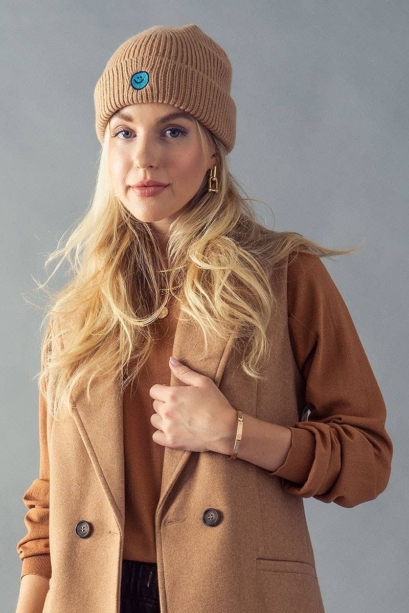 Fashion Week - Wholesale Beanie - Women's - SMILE EMBROIDERY BEANIE2