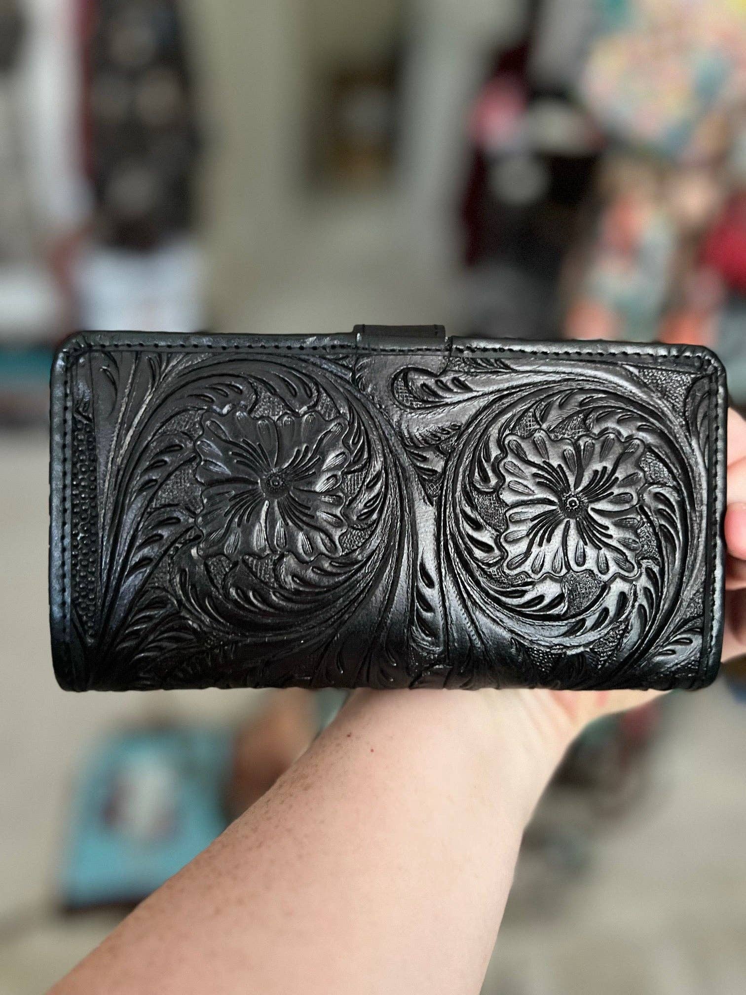 Cedar Hill Country Market - Wholesale Wallet - Women's - Western Genuine Hand Tooled Leather Wallet1