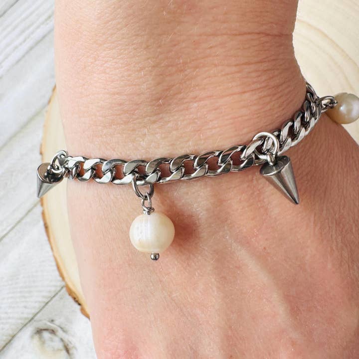 Kettingarmband, Roestvrijstalen Armband, Punk Armband, Goth Armband Zilver, Spijkerarmband, Beste Cadeaus voor Tante, Zakelijke Goth voor wholesale door Same Sunset Design