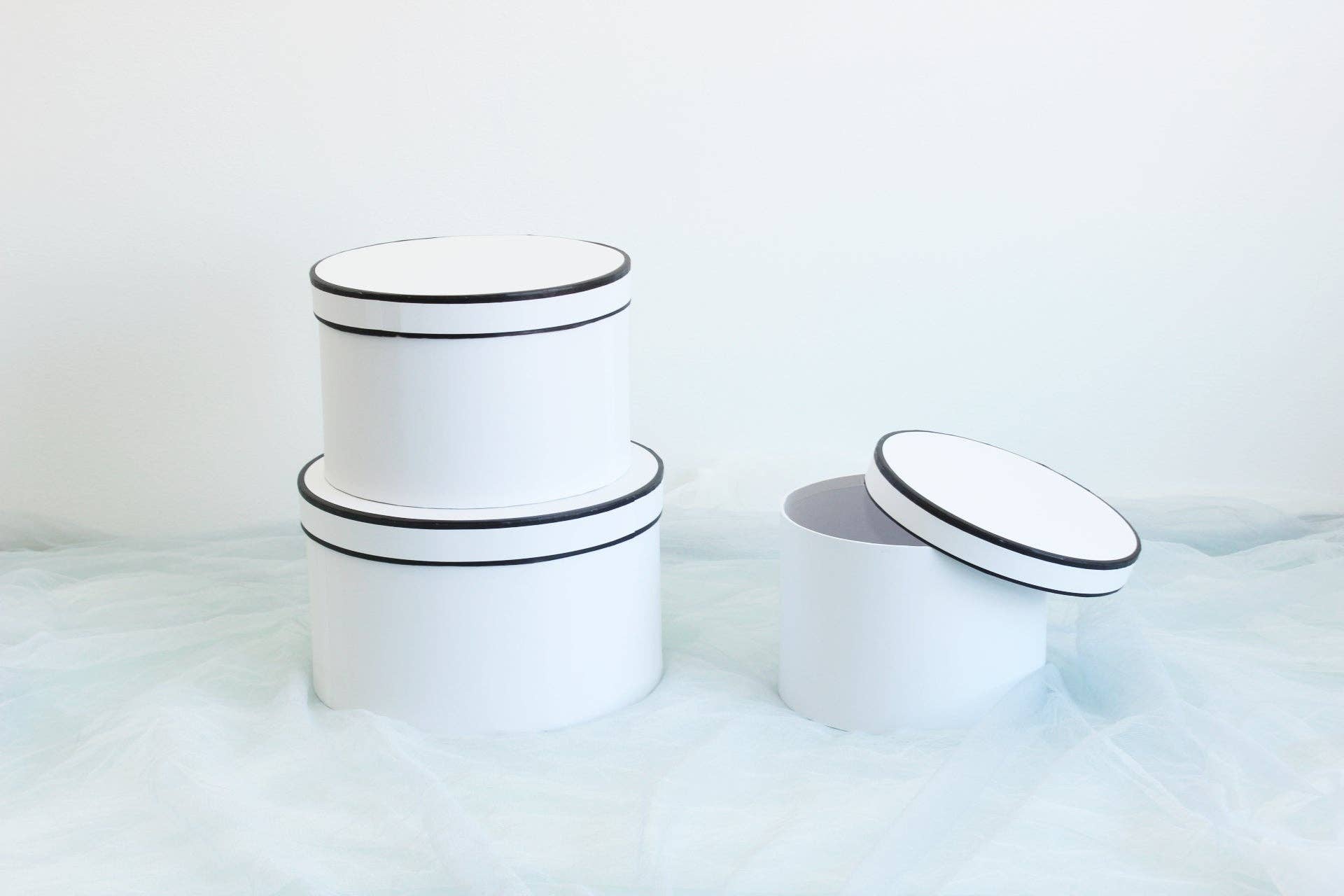 Elegant Design Supply - Wholesale Gift Box - French Inspired Round Flower Box8