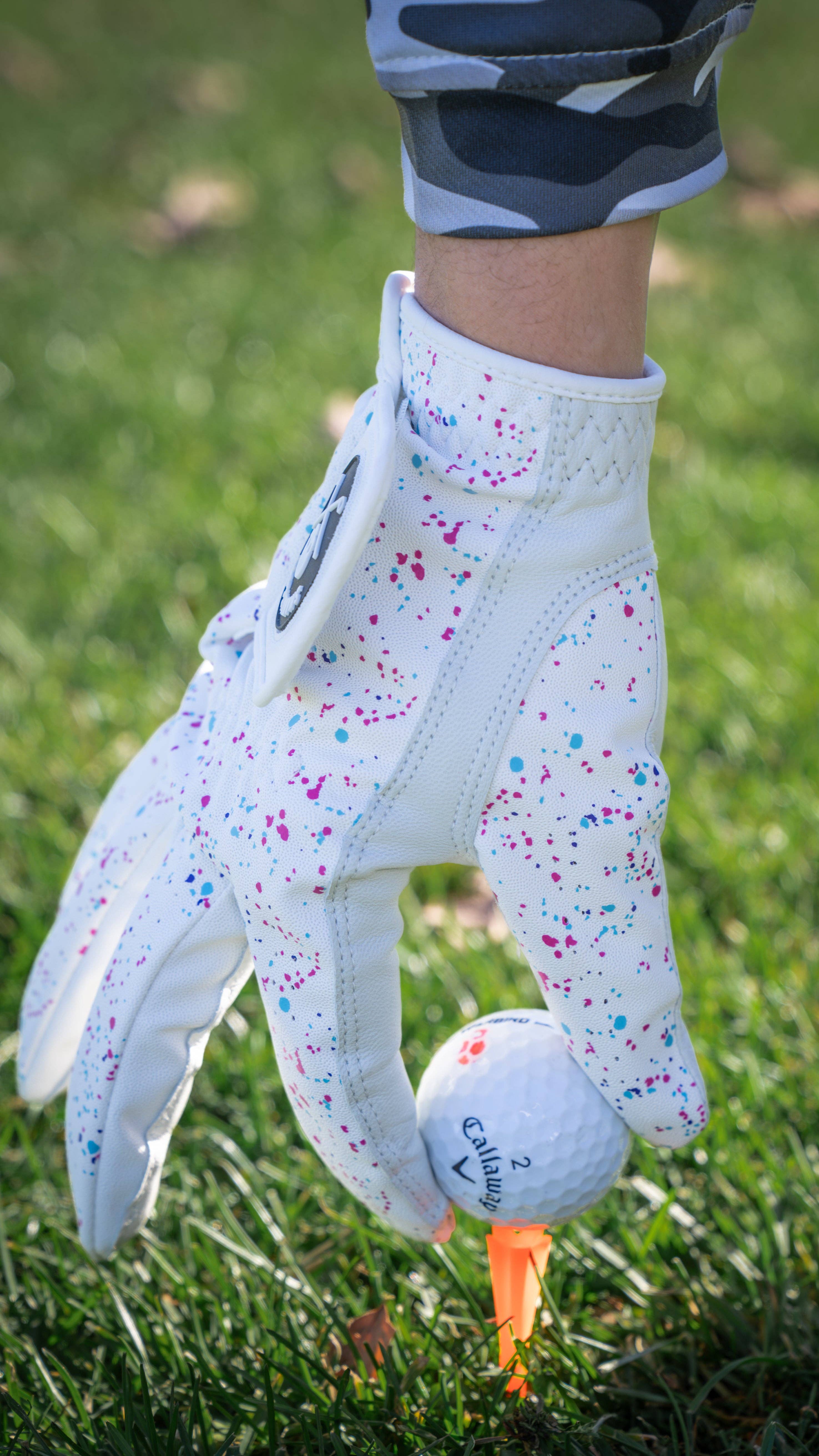Shank It Golf - Wholesale Sporting Accessories - White Paint Splatter Golf Glove2