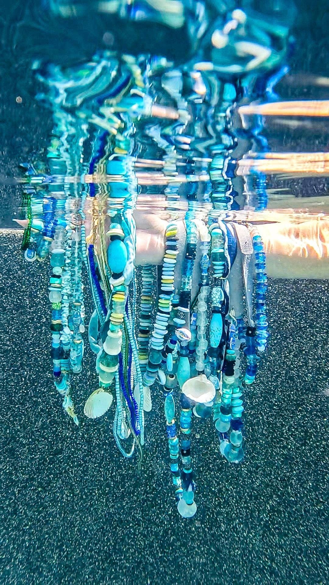 Twine & Twig - Wholesale Pendant/Charm Necklace - Tribal Fish Necklace | Azul5