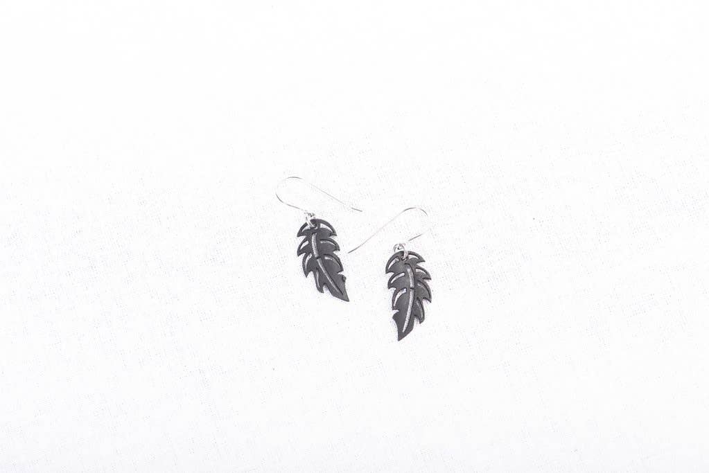 ABD Culture - Wholesale Dangle Earrings - Tiny Feather Earring2
