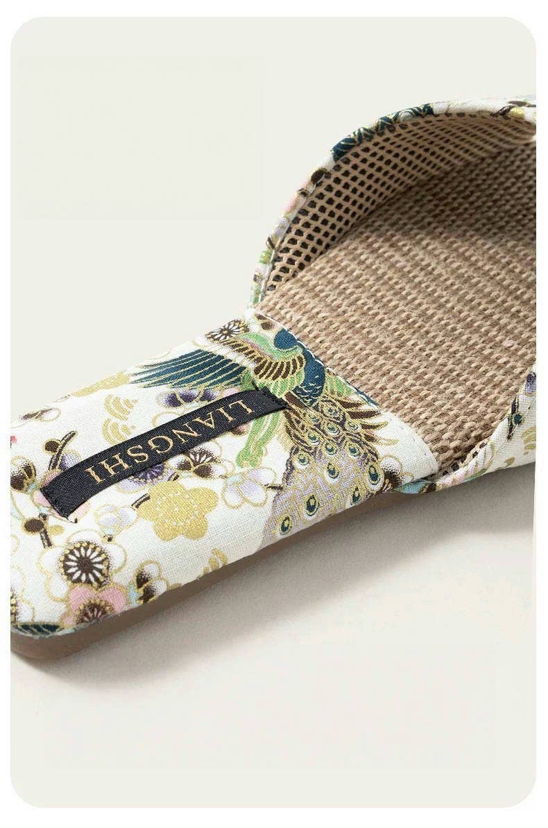 Lian Collection – Engroshandel Slippers - Dame – Broderede silkestøvler med hampesål – Strandtøfler1