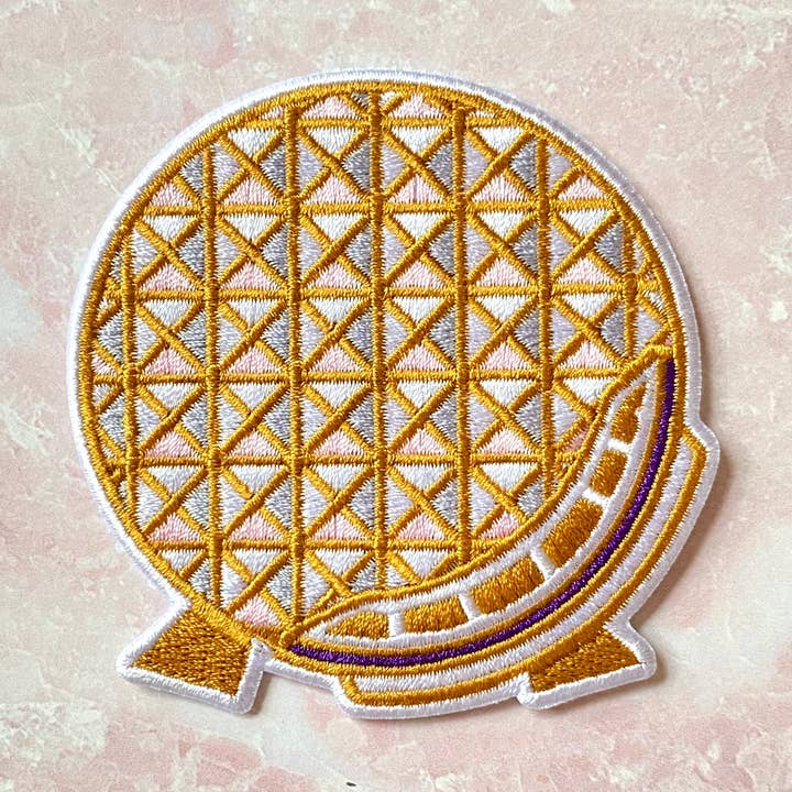 Spaceship Earth Epcot Aufnäher für den Großhandel von Charmed & Cozy