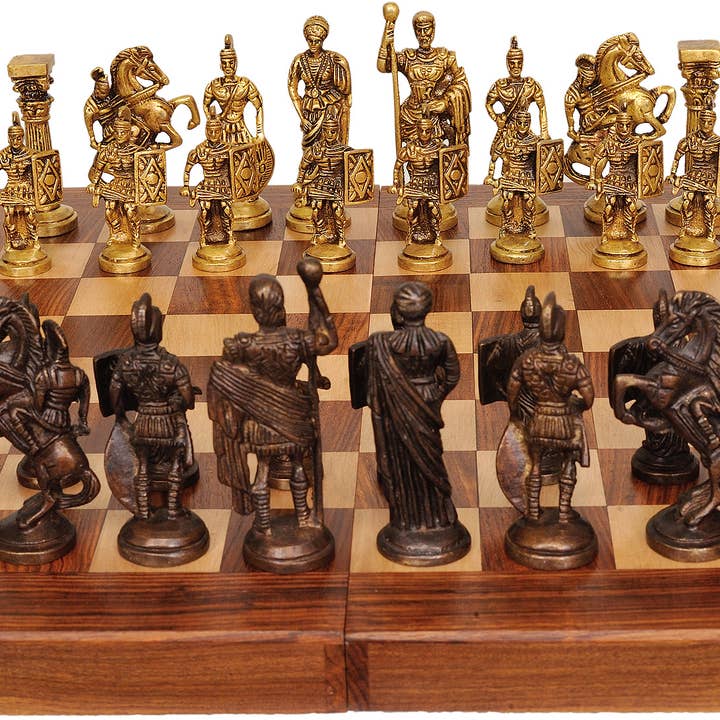 Exotic India Art – wholesale Brädspel – Mässing schackset med träbräda | Handgjord | Heminredning2