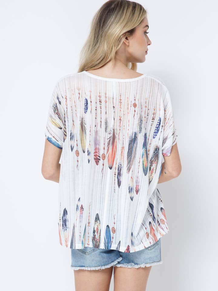 MULTI V NECK FEATHER PRINT SHORT SLEEVE TOP for wholesale on Faire