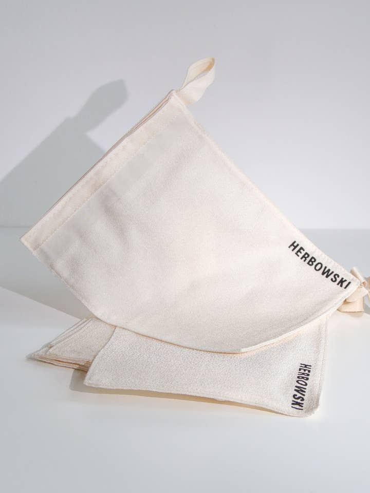 Banya Exfoliating Body Mitt Veganistische ongebleekte handschoen voor wholesale door Herbowski | Plastic-Free Botanical Skincare