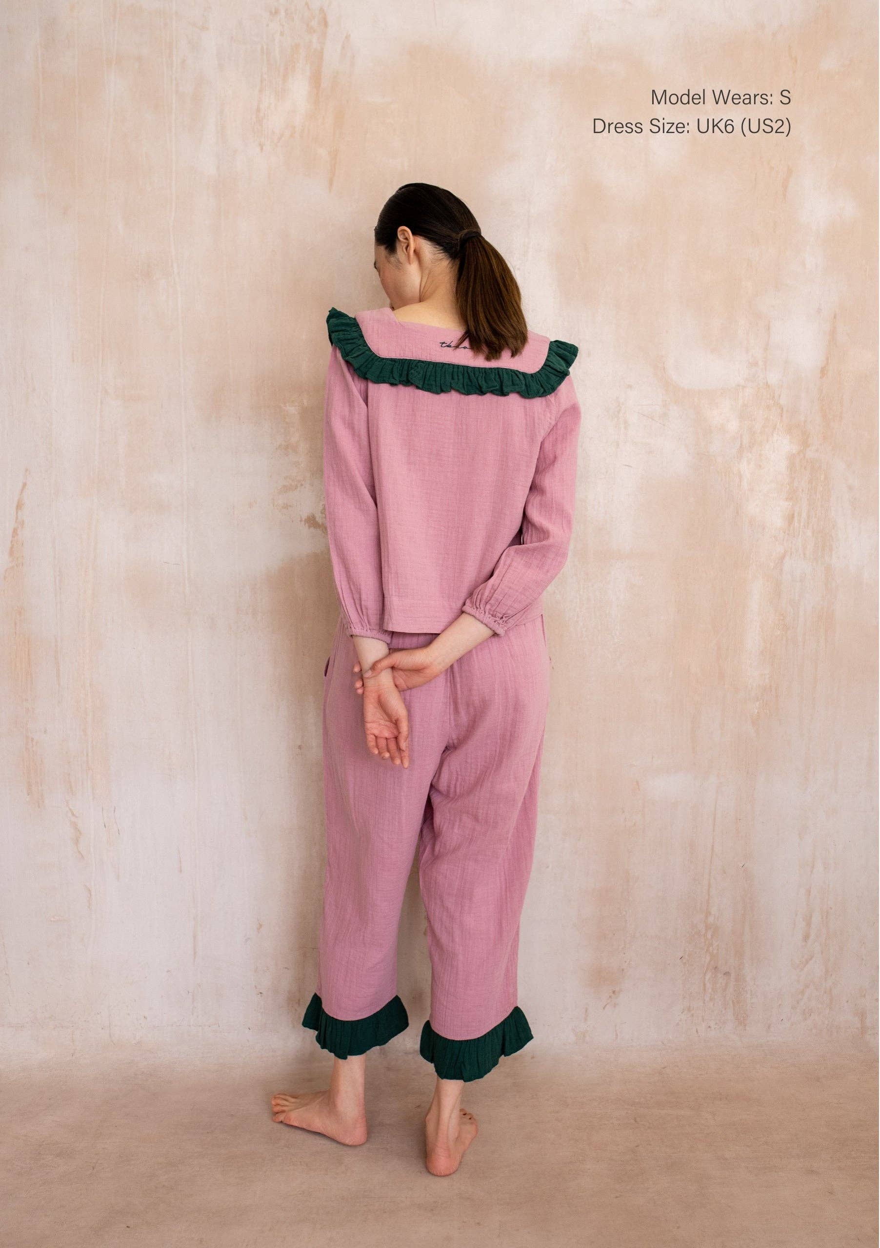 TBCo – wholesale Sleepwear set – Women's – Cropped Cotton Pyjamas in Pink Ruffle2