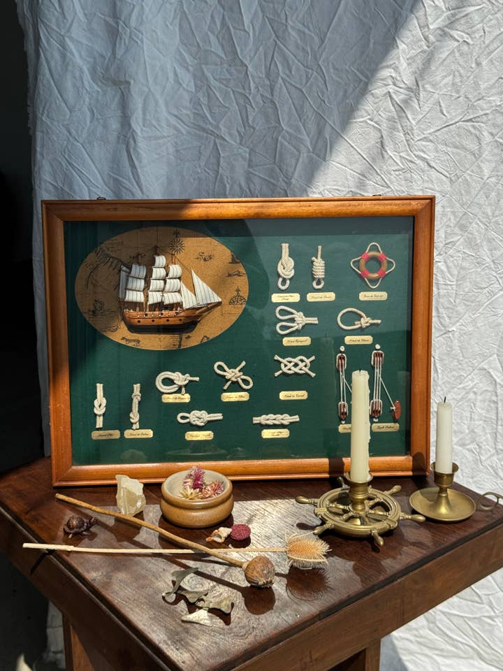 Cornice Diorama barche e nodi 54 x 40 per la vendita all'ingrosso da parte di Office Objets