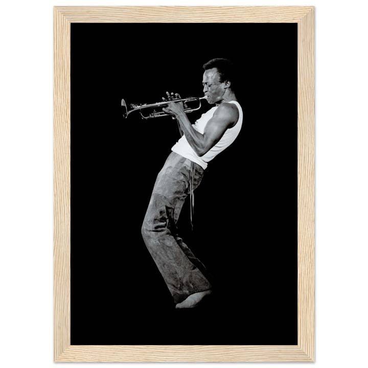 Art-O-Rama Shop - Wholesale Poster - Miles Davis Playing his Trumpet Artwork Poster1
