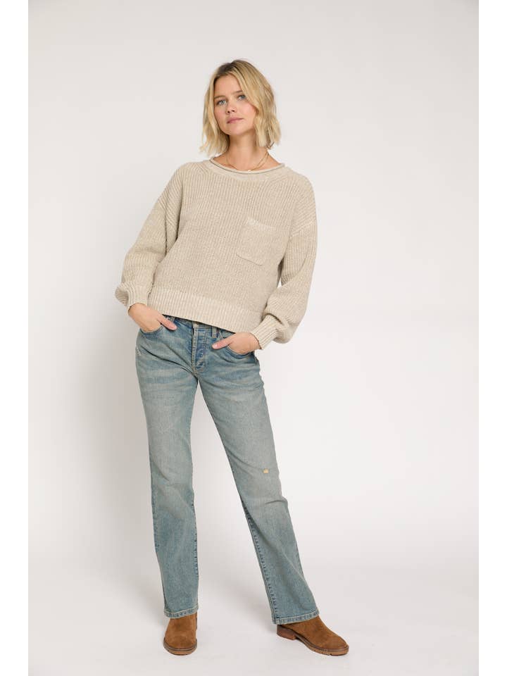 Oliver Logan - Wholesale Jeans - Women's - Stanley Mid Rise Bootcut Jean, 4-Year Vintage 3