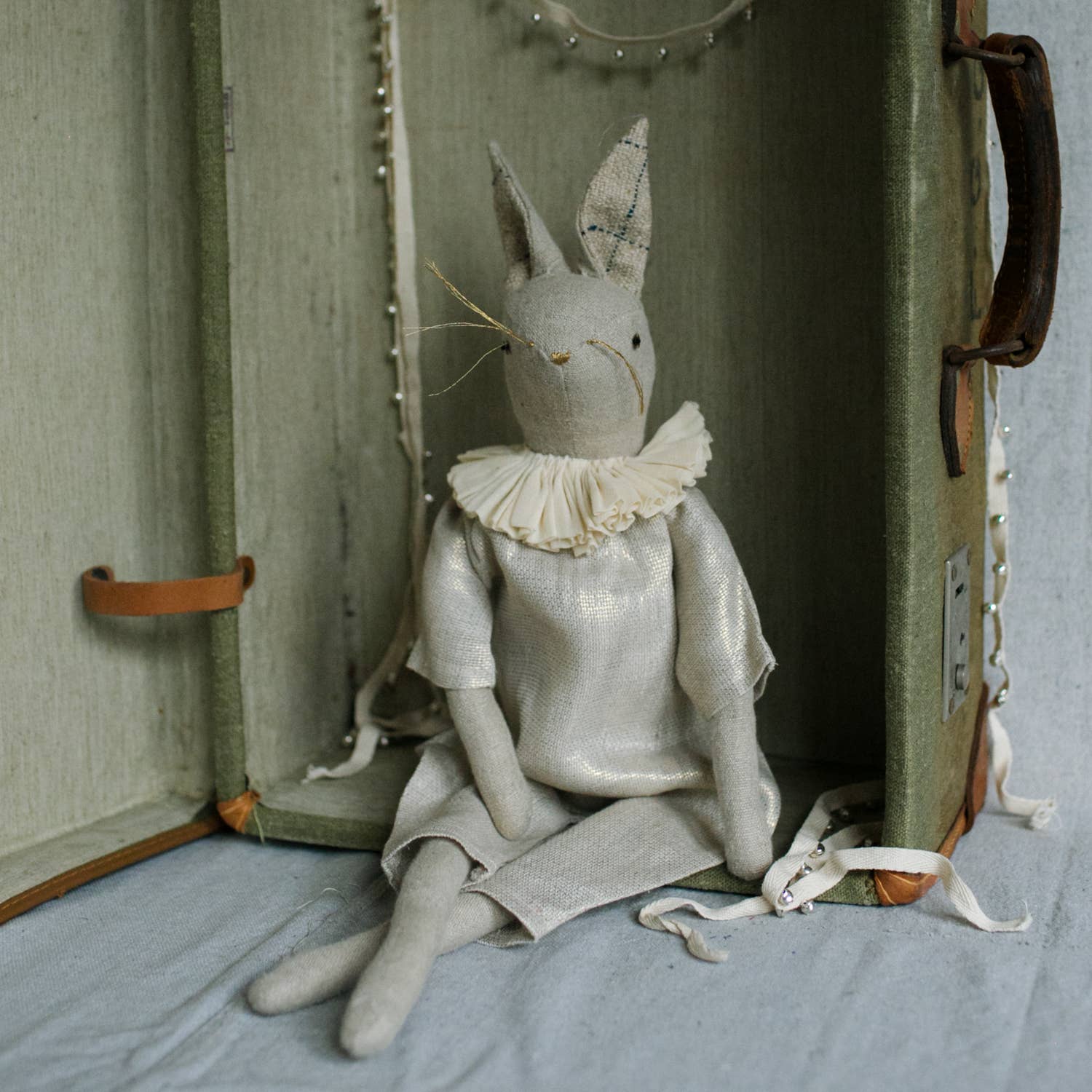 Skippy Cotton - Wholesale Decorative Tabletop Object - Ruffle Bun Ragdoll - Cotton-filled Art Doll2