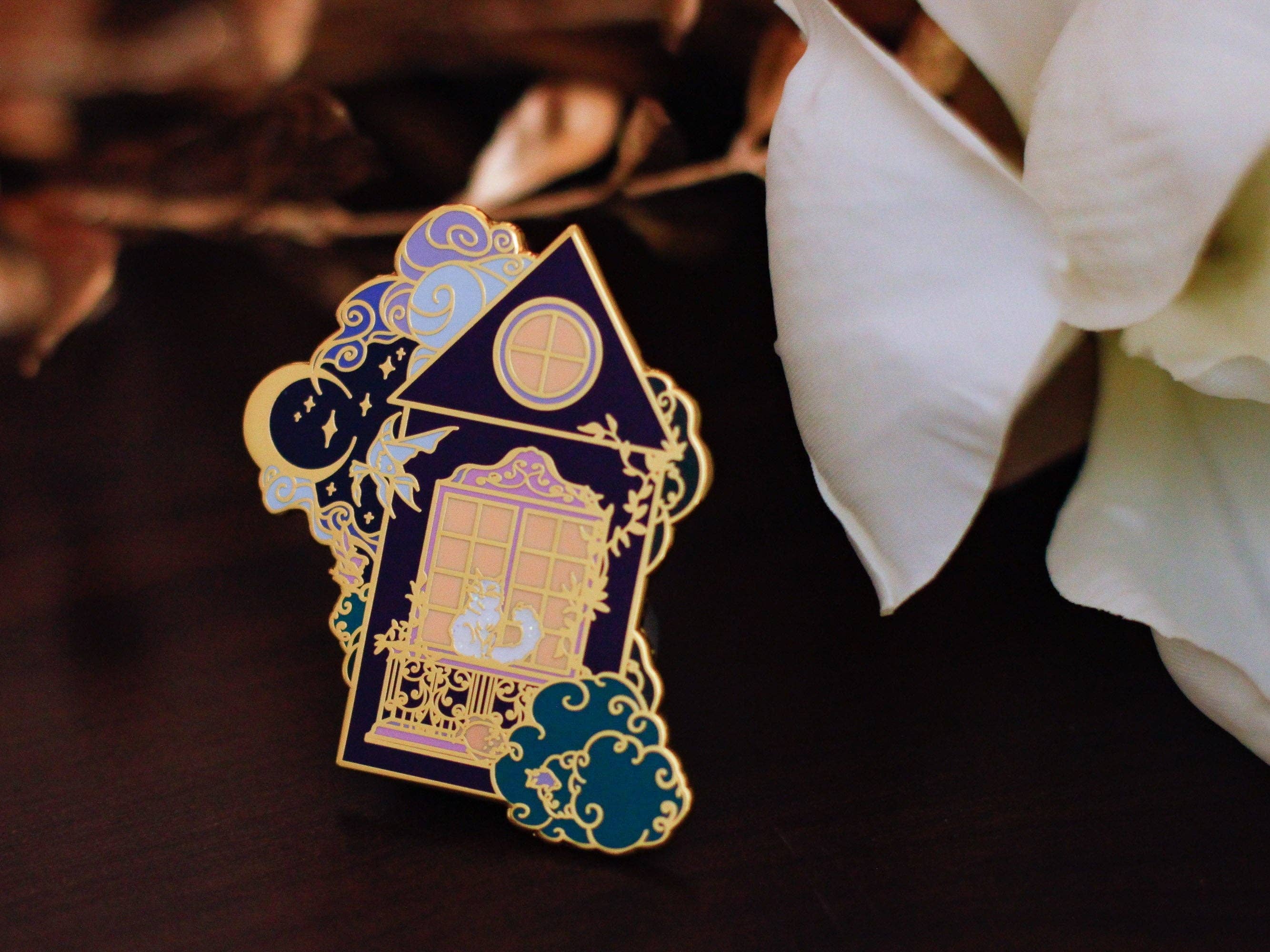 Keely Studios - Wholesale Lapel Pin/Button - Gold Ocean of Sky Balcony Cat Hard Enamel Pin4