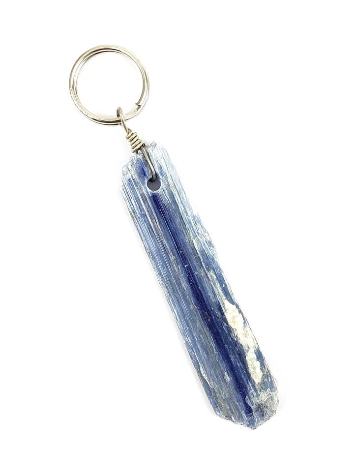 Llavero de Cianita Azul – Amuleto de Viaje de Cristal Sanador para venta al por mayor de Ariana Ost