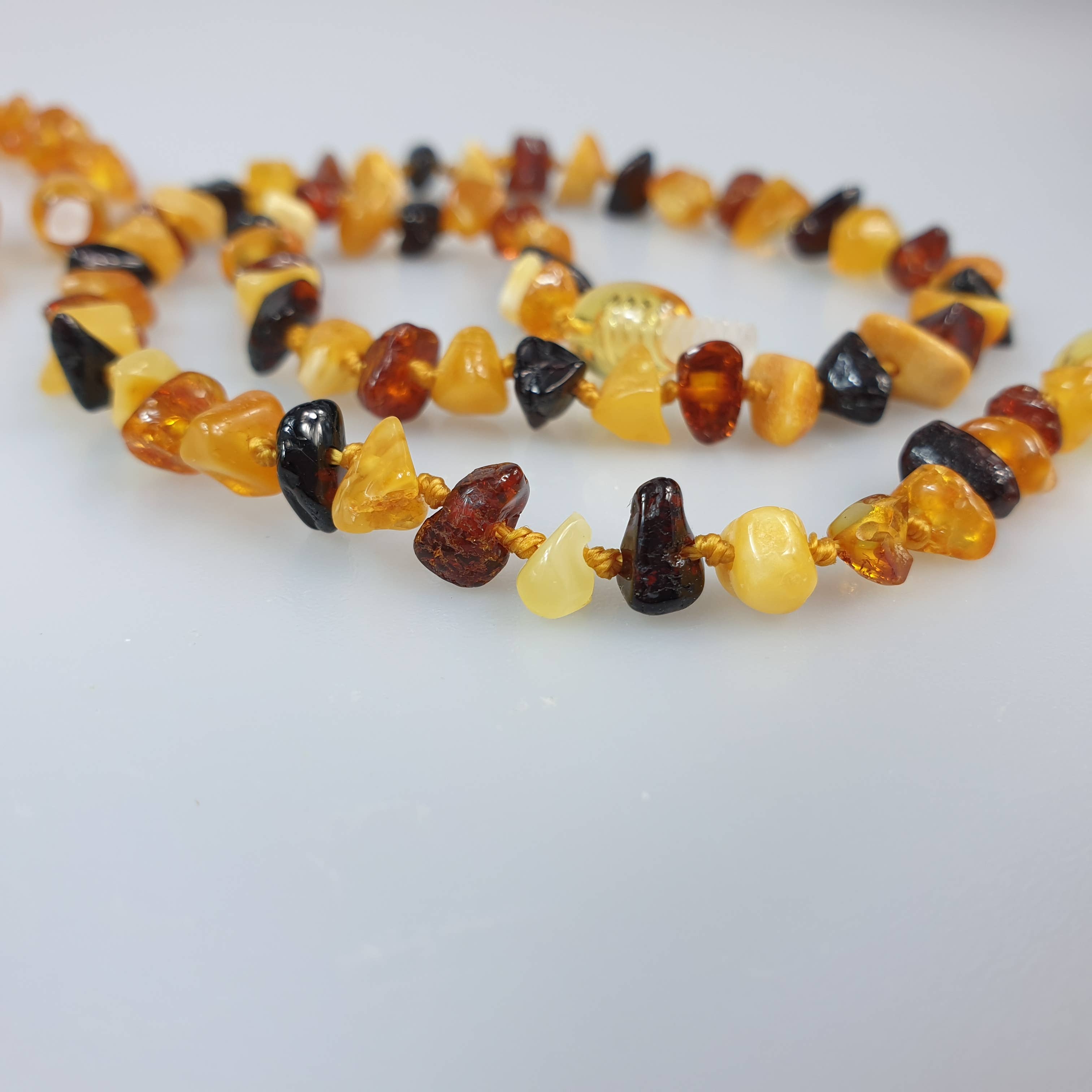 AmberLithuania - Wholesale Beaded/Pearl Necklace - Gemstone necklace Healing crystal chain2