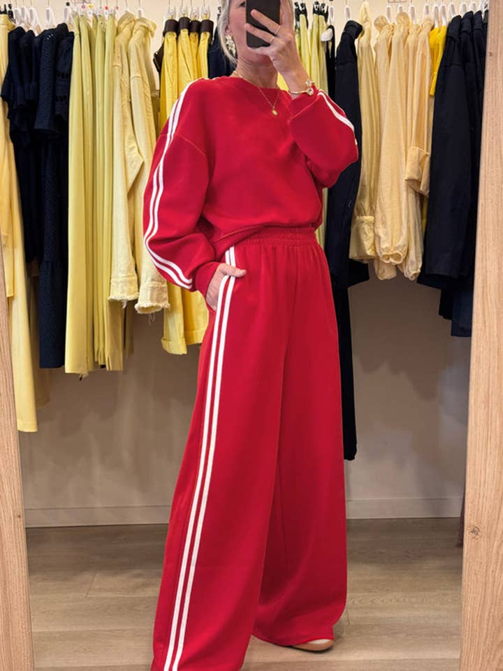 Lovesoft - Wholesale Lounge Set - Women's - Black Varsity Striped Detail Crewneck Pullover Elastic Sweatpants 2pcs Outfit11