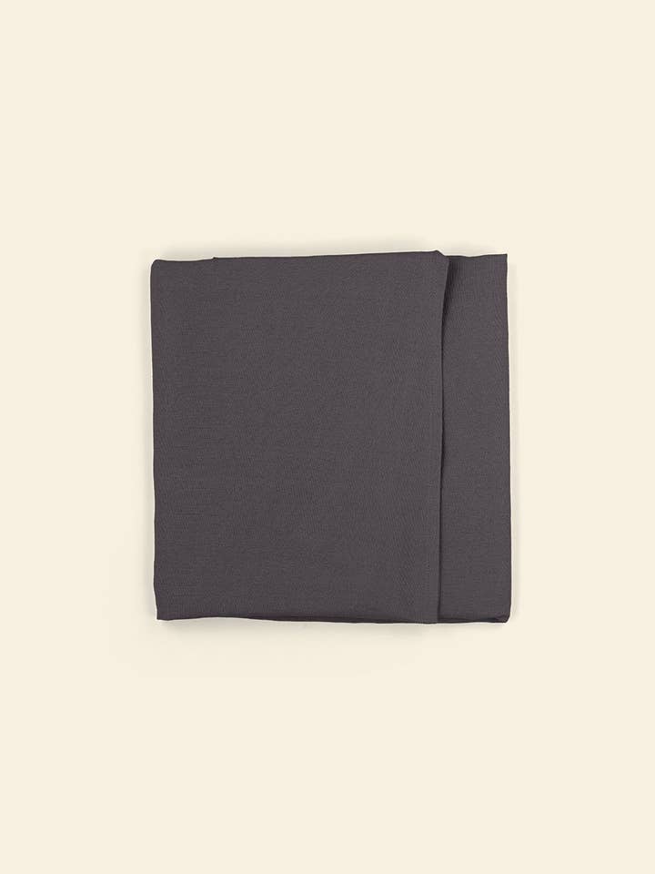 The dark gray linen tablecloth for wholesale by Tomète