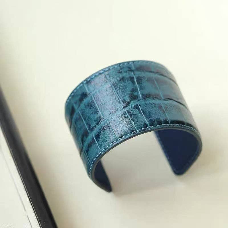 Dipped Shop - Wholesale Cuff Bracelet - Vintage Leather Wide Open Bracelets DP25B5856