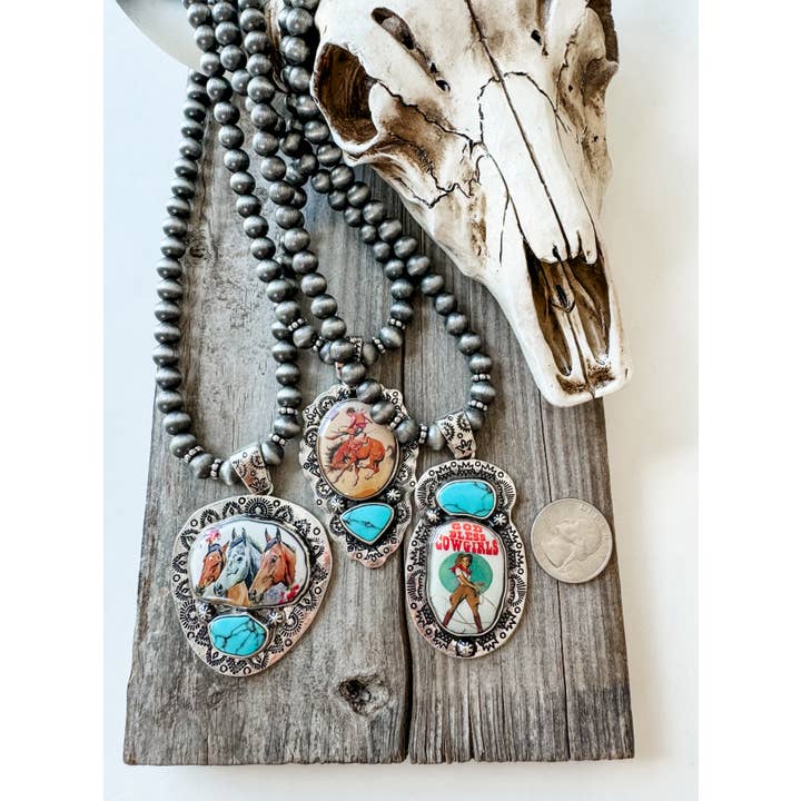 Boho Ranch Shop - Wholesale Pendant/Charm Necklace - Western Print Pendant Necklace - Navajo Style Pearl