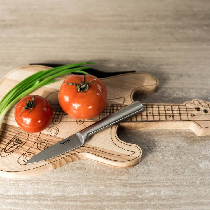 Guitar Shaped wooden cutting board for wholesale by PromiDesign