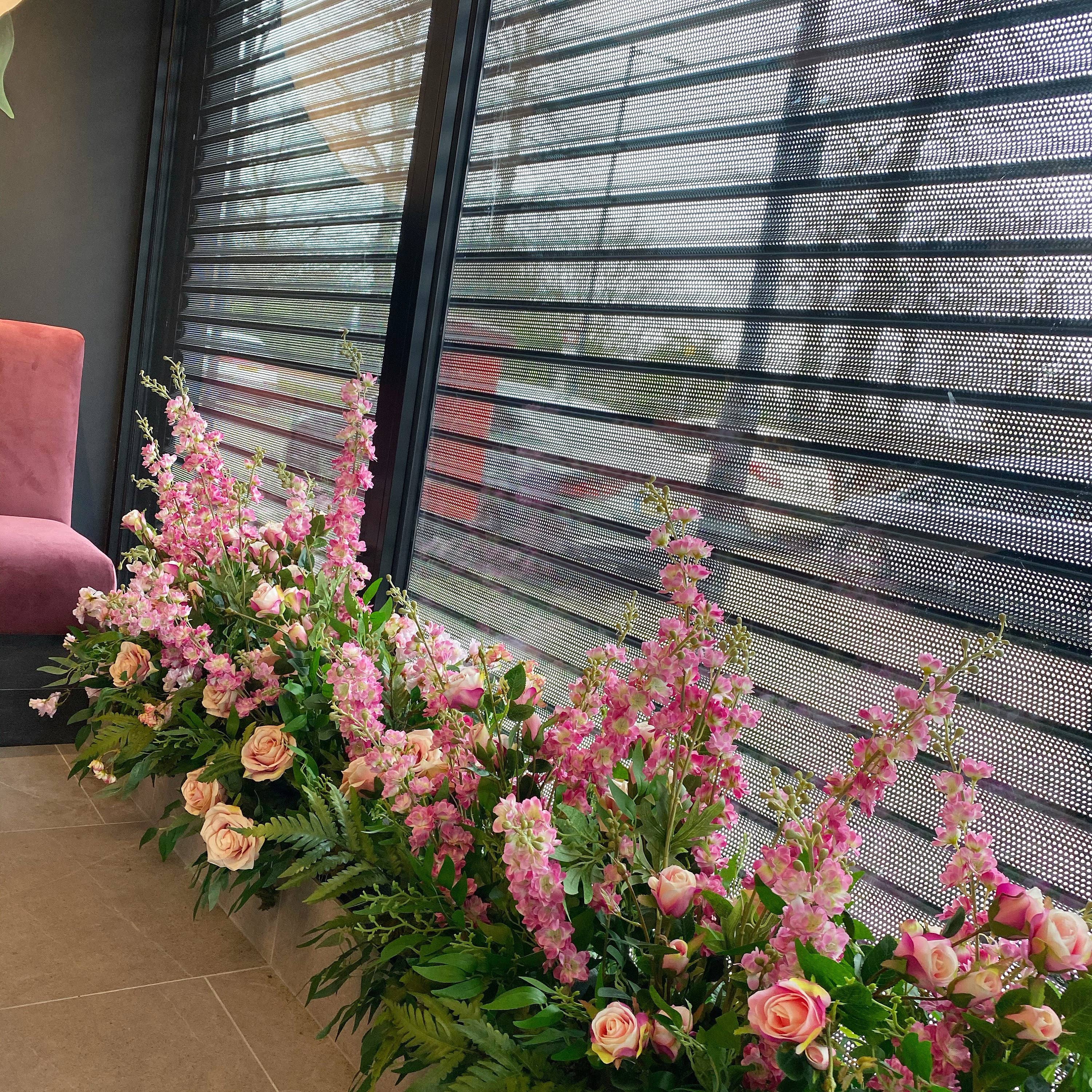 IVY CRUZ – Flores artificiais por atacado – Arranjo Flor de Chão, Janelas Flores, Chão Casamento1