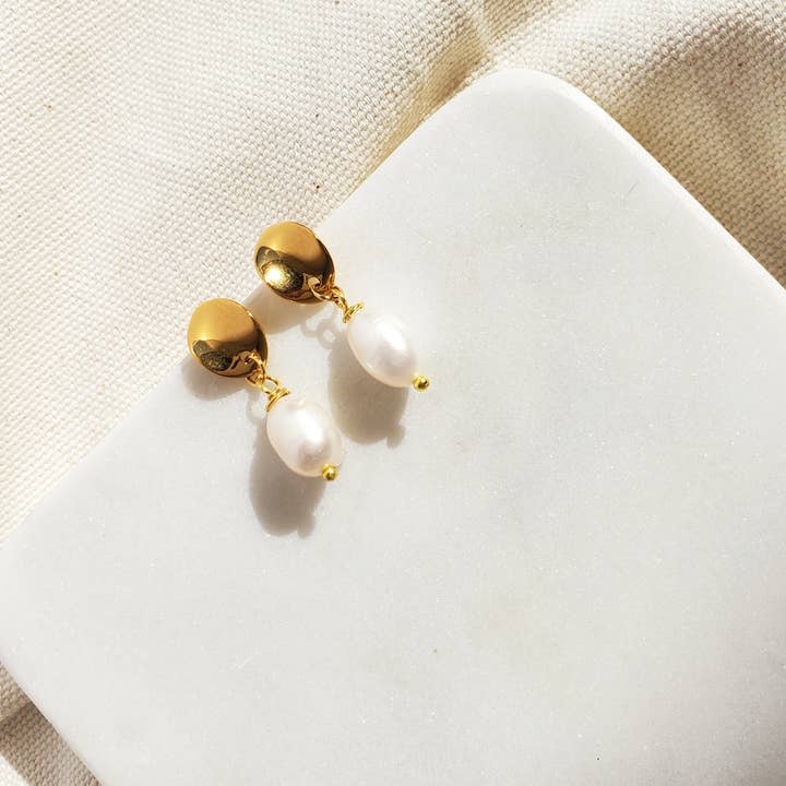 Gold Pearl Earrings, Bridal Jewelry, Amelia Earrings for wholesale by Alma Libre Jewelry