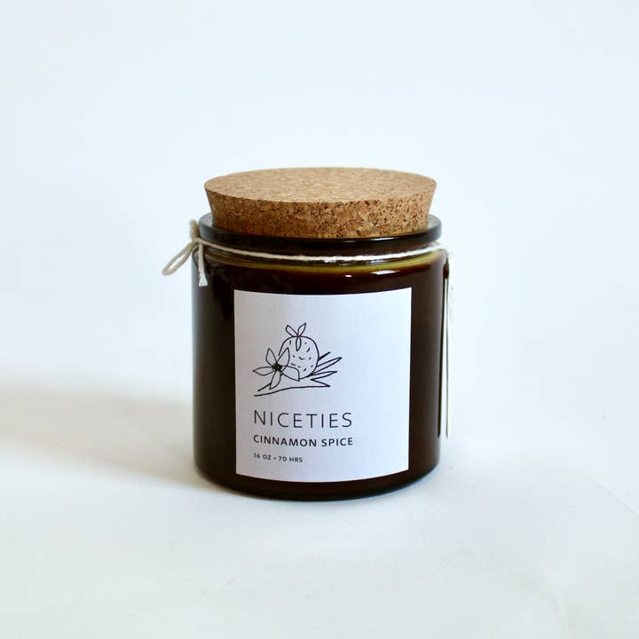 Niceties - Cinnamon Spice - Kerstkaars Apothecary Jar voor wholesale door Handmade Habitat