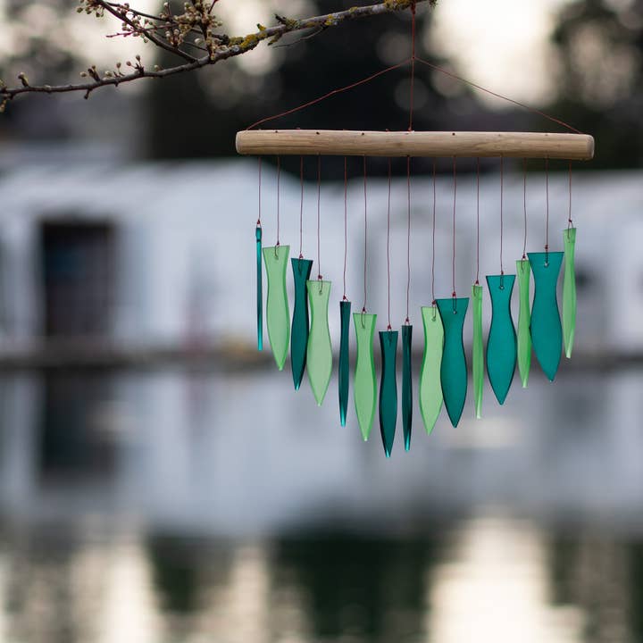 Cohasset Gifts - Wholesale Wind Chime - Teal and Green Fish Tumbled Glass Wind Chime1