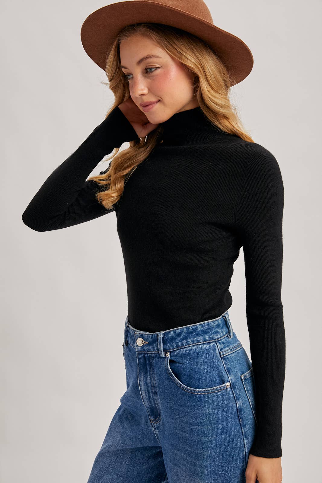 Bluivy - Wholesale Knit Sweater - Women's - WHOLEGARMENT MOCK NECK RIBBED KNIT SWEATER4