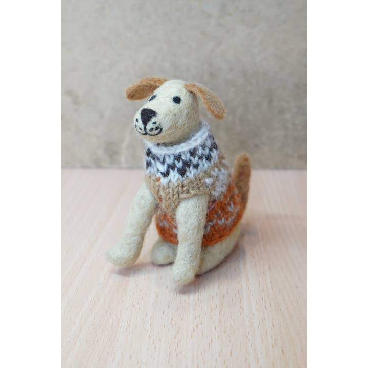 One Colour Laura the Labrador Dog for wholesale on Faire