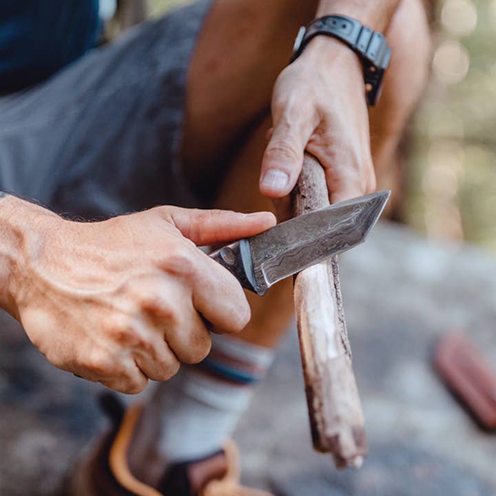 Titan International – Navalha e suporte por atacado – Damasco Aço Titan Signature Tanto Lâmina3