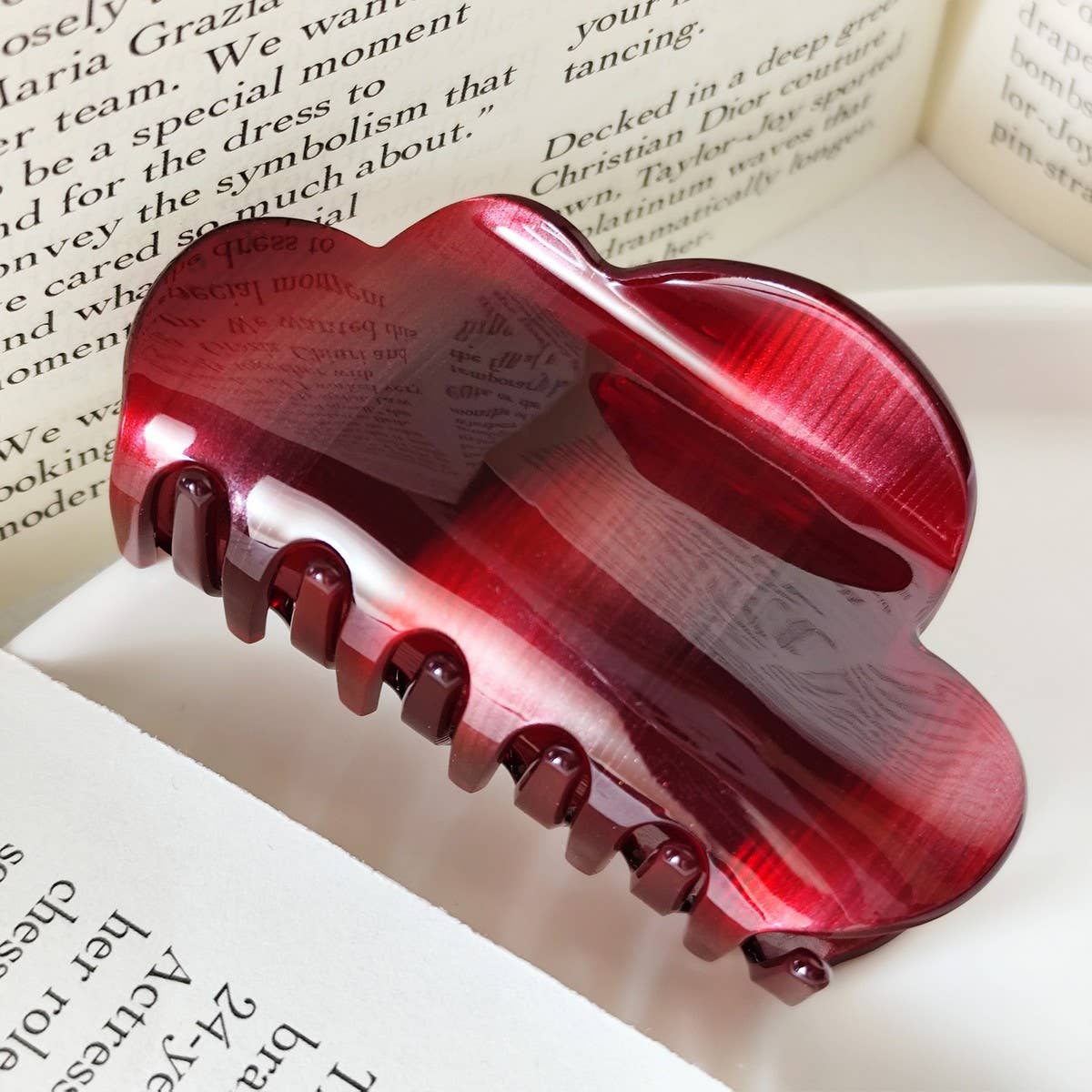 ACCITY - Wholesale Hair Clip - Women's - Elegant Cloud Hair Claw – Stylish Updo Clip_CWAHA072480