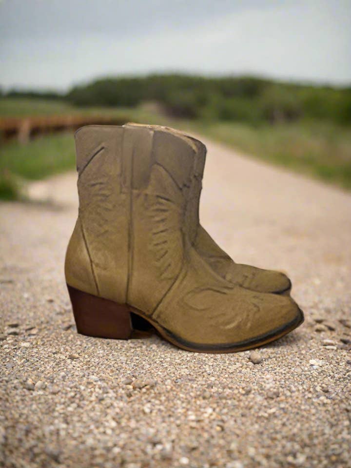 A Rider Girl Zipper Ankle Boots for wholesale by Wildflowers & Denim