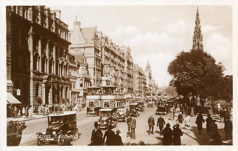 Found Image Press - Vendita all'ingrosso Adesivo - Adesivo EN-341 Princes Street, Edimburgo, Scozia0