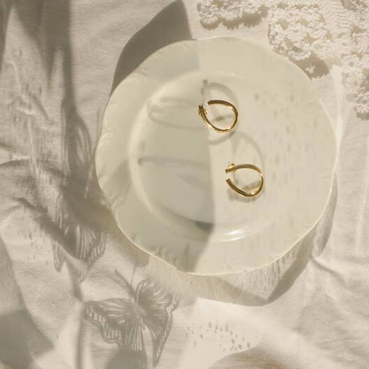 Pendientes The Opia para venta al por mayor de Milk and Rose