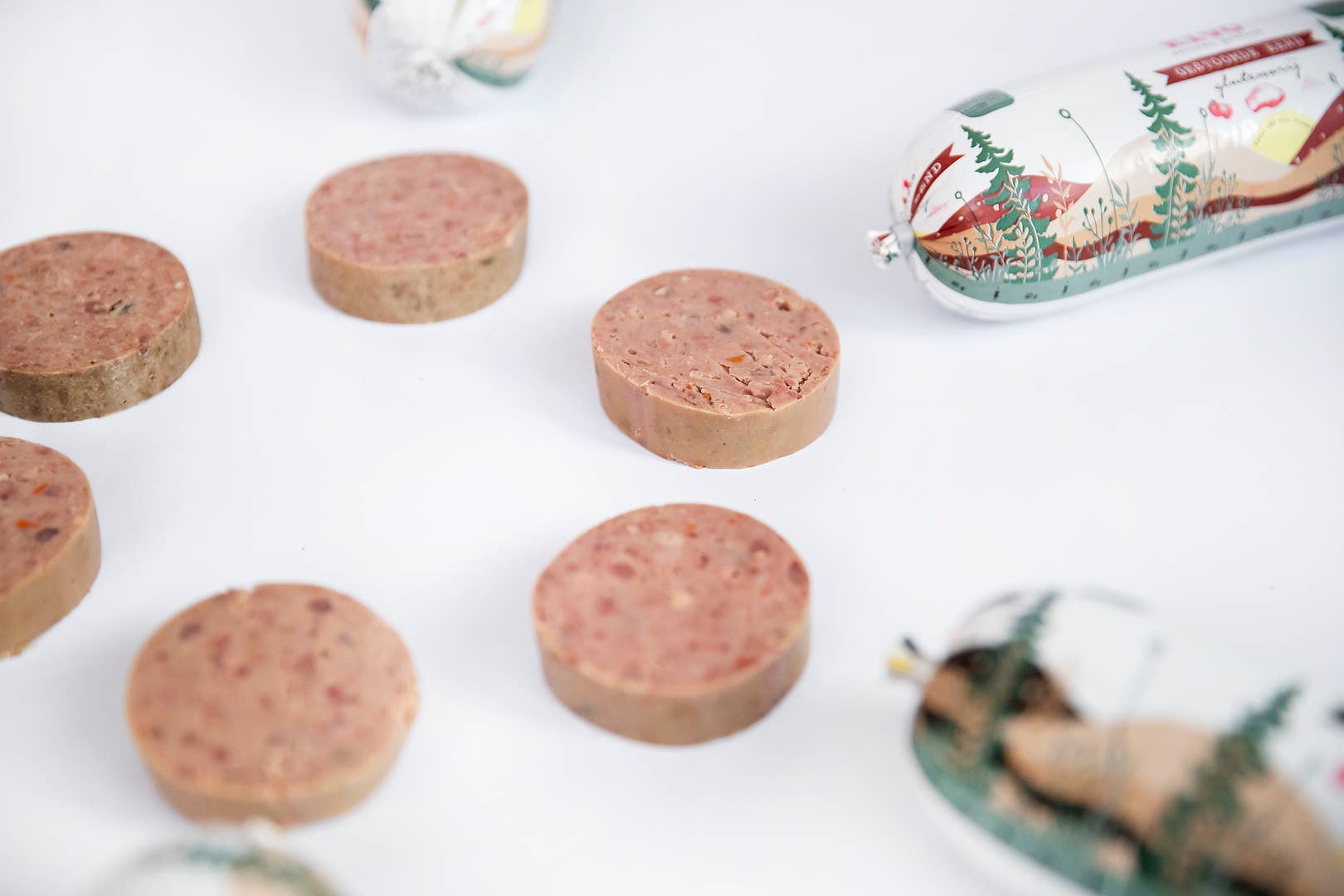 Kivo Petfood - Wholesale Pet Food - Dog - Steamed Meat - Lamb - Shelf-stable Sausage - Gluten Free7