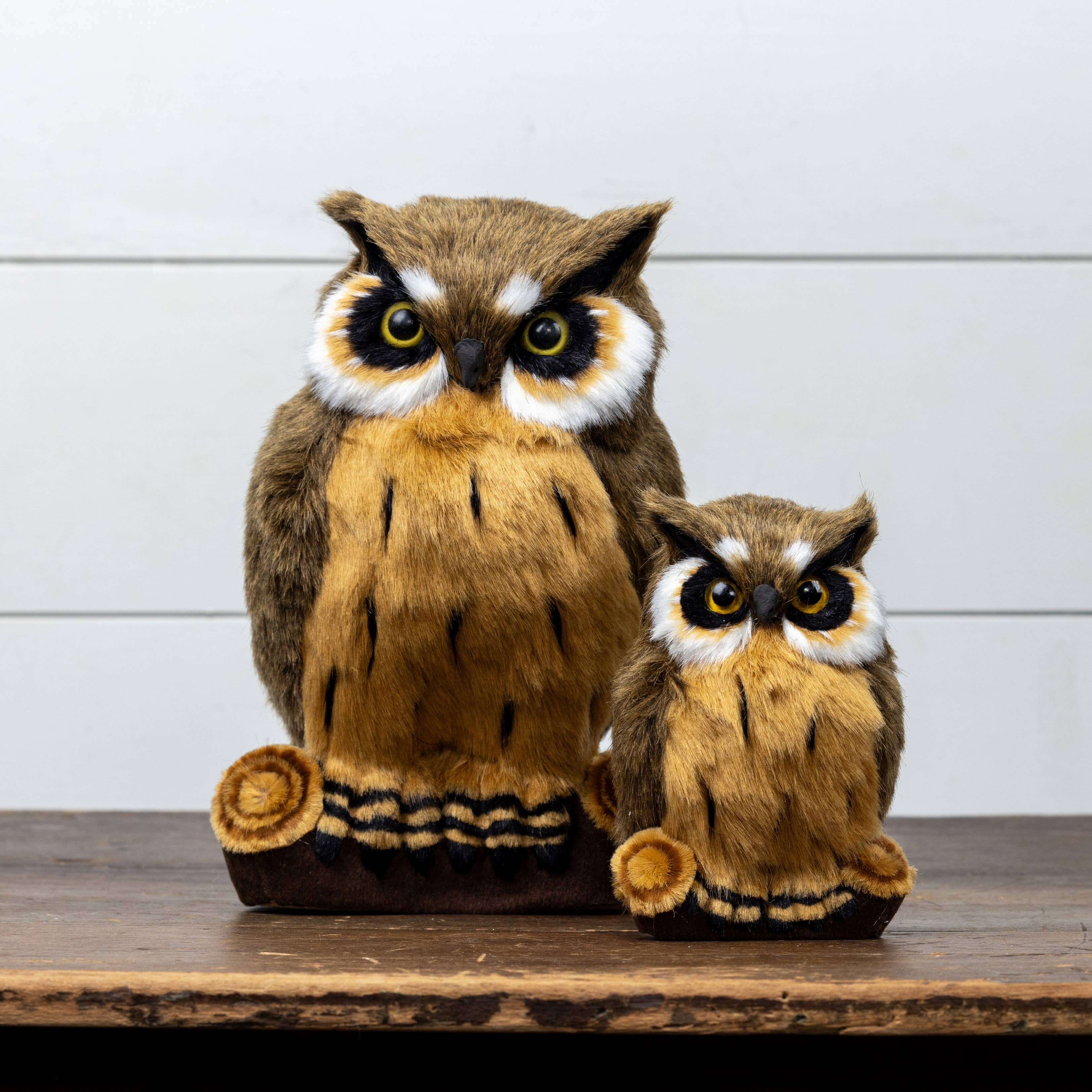 Ragon House – Estatueta decorativa por atacado – CORUJA-DAS-TORRES DE 6,5" EM TRONCO2