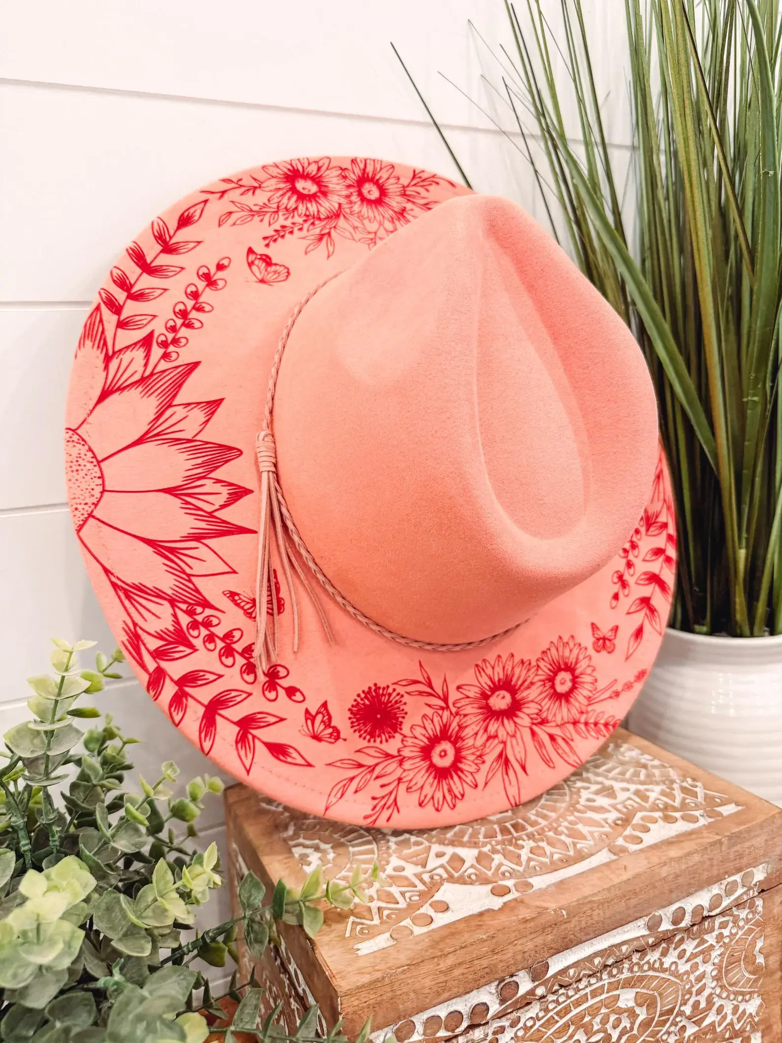 Willie & Dolly Designs - Wholesale Cowboy Hat - Women's - Engraved Floral Hat6