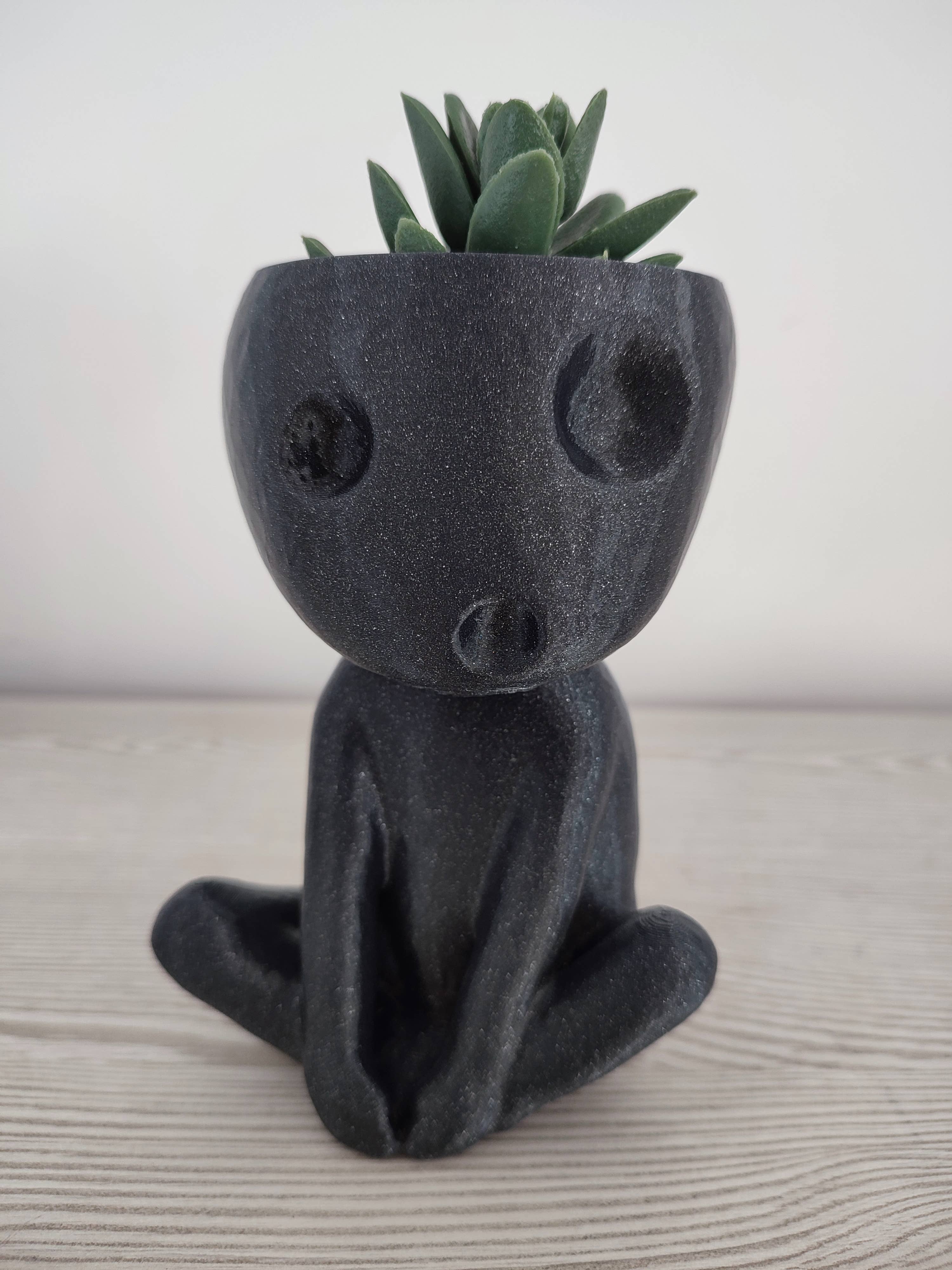 3DROOTS - Wholesale Plant Pot - Kodama sitting planter - Home and garden decoration2